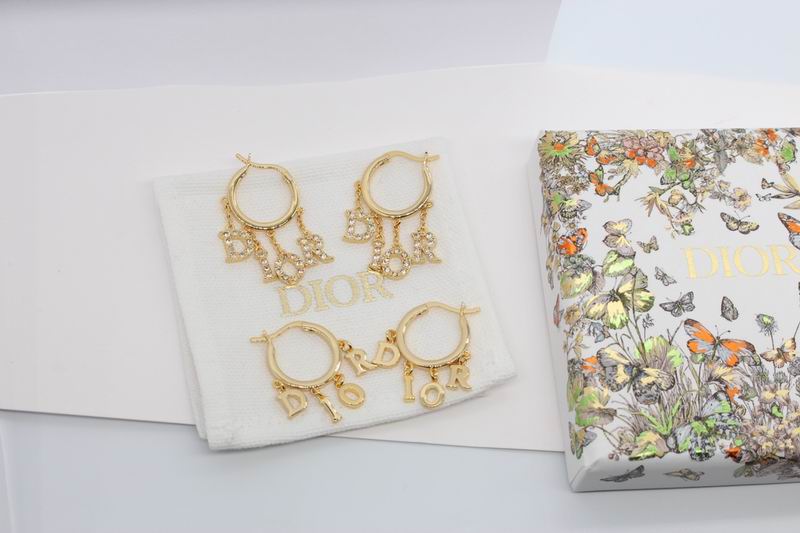Dior Earring 04lyr419 (6)